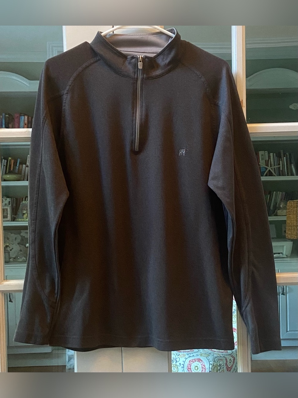 Southern Point Co. Gray Wellington Pullover 1/4 Zip in Size Medium
